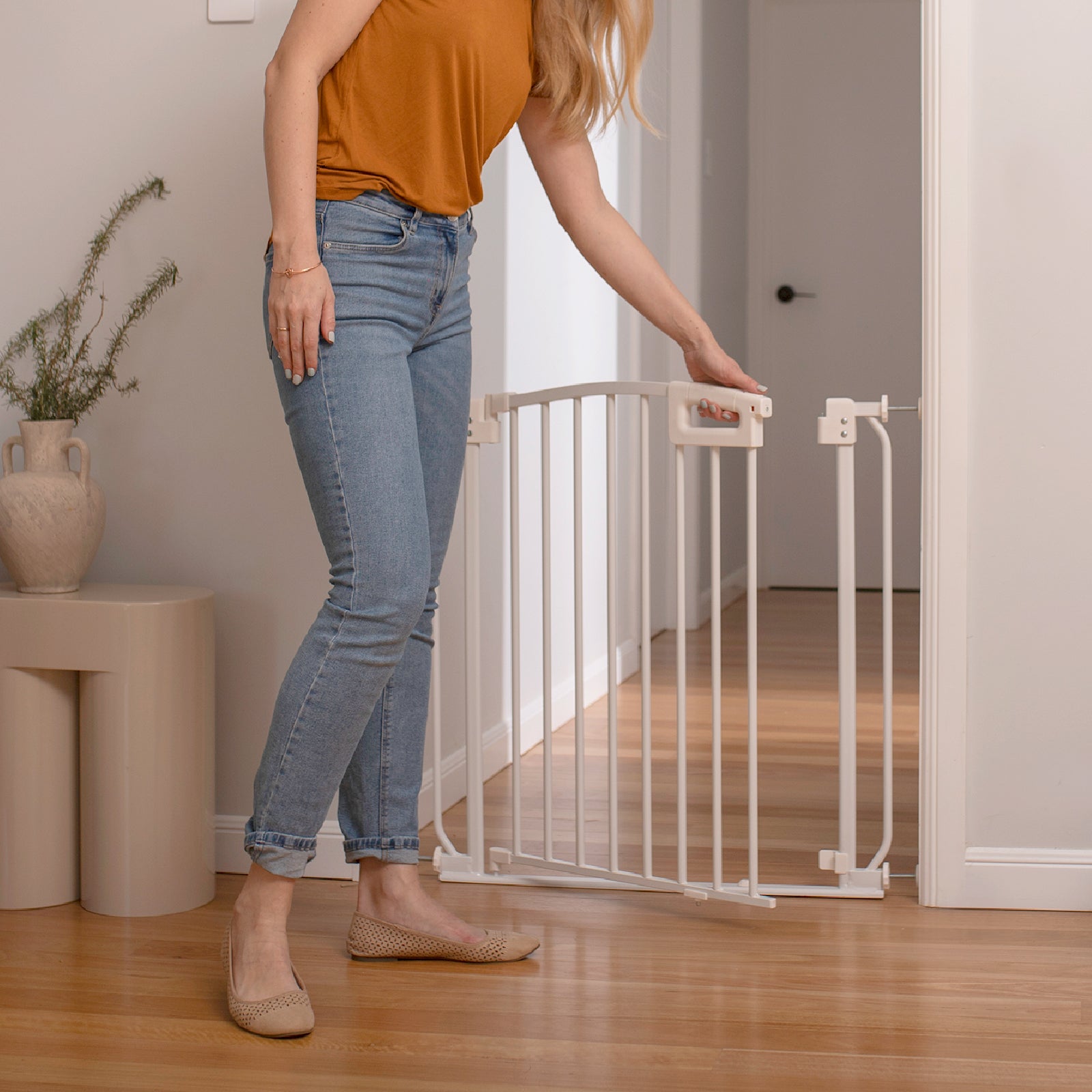 Ultimate Safe Step Baby Gate | 0.82m W x 0.79m H – Perma Child Safety AU