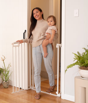 Ultimate Safe Step Baby Gate | Extra Tall | 0.82m W x 0.94m H - White - Perma Child Safety